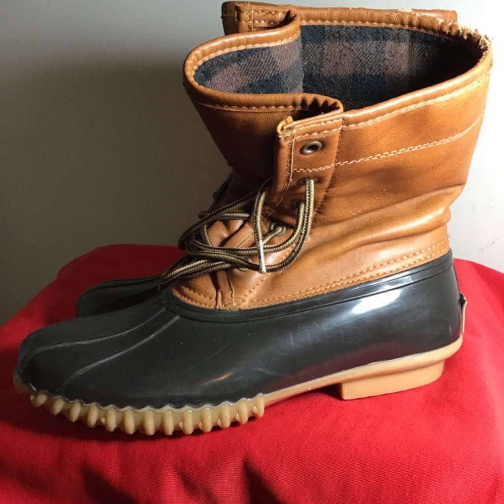 😎Rainboots, women’s size 8.5, fair condition, see pics.before buying 🔥 - Picture 3 of 8